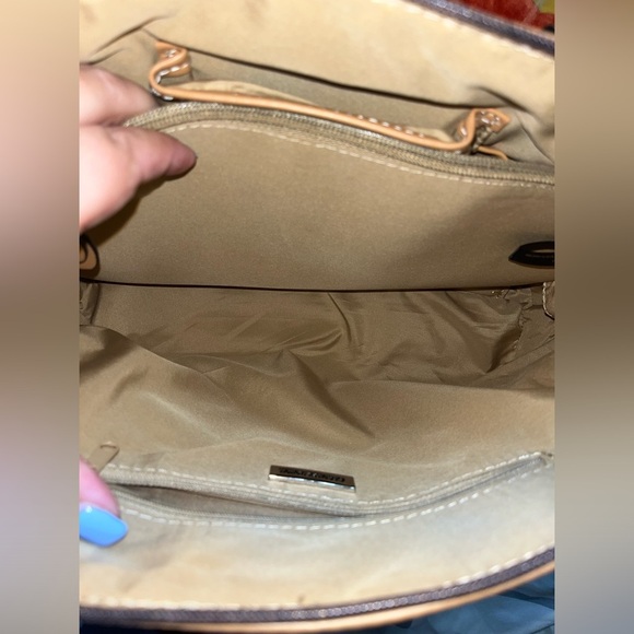 GIANI BERNINI Safiano Dome Satchel, Dark Brown and Tan, includes adjst. Strap - Picture 12 of 16